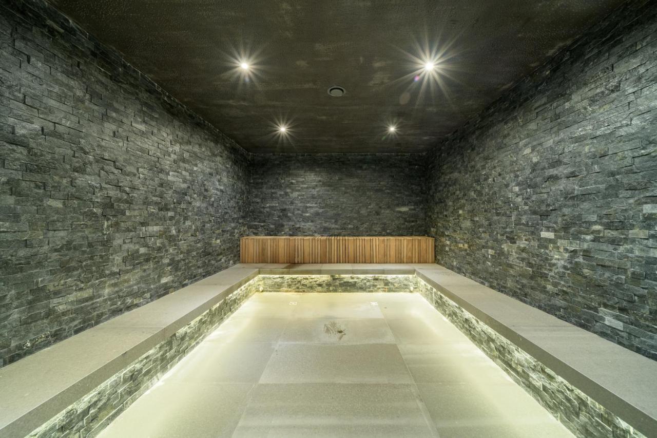 Ensana Aquahouse 호텔 산콘스탄틴앤헬레나 외부 사진 The spa at the hotel