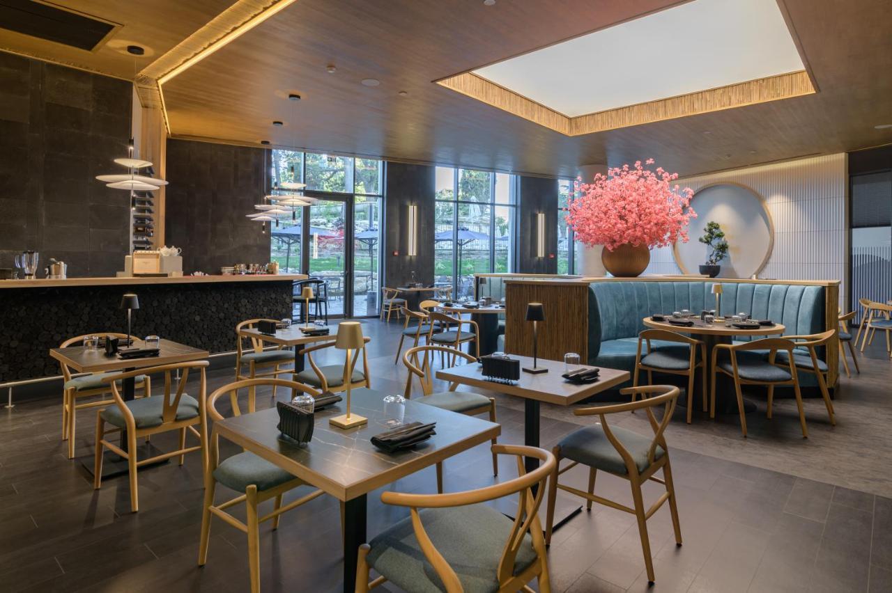 Ensana Aquahouse 호텔 산콘스탄틴앤헬레나 외부 사진 Interior of the restaurant