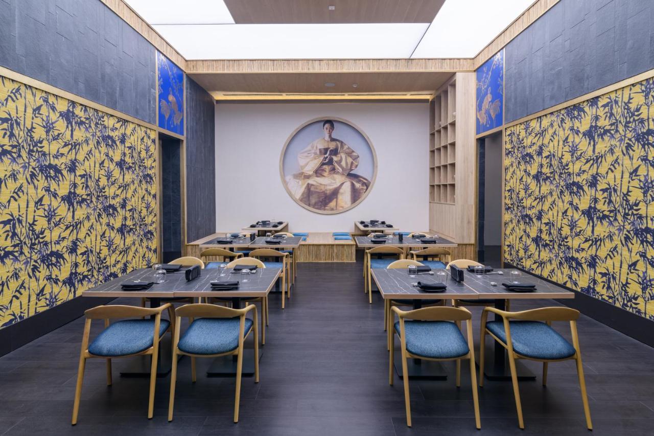 Ensana Aquahouse 호텔 산콘스탄틴앤헬레나 외부 사진 Interior of a restaurant in the hotel