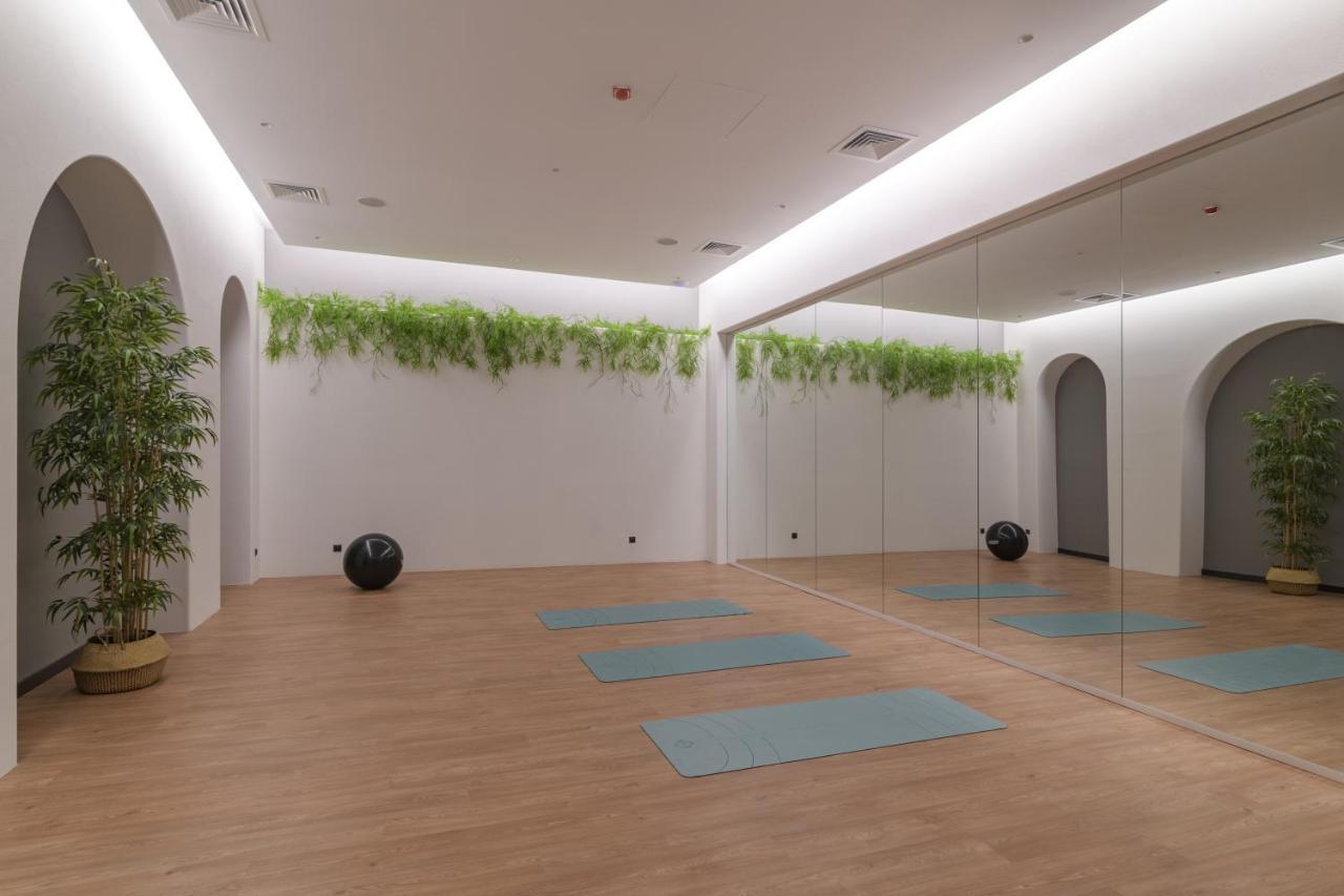 Ensana Aquahouse 호텔 산콘스탄틴앤헬레나 외부 사진 A yoga studio