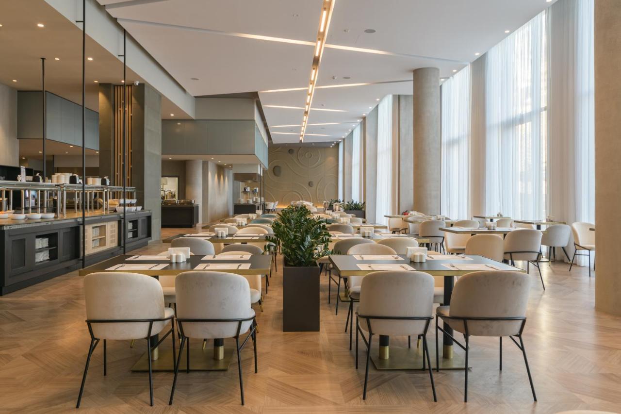 Ensana Aquahouse 호텔 산콘스탄틴앤헬레나 외부 사진 The restaurant